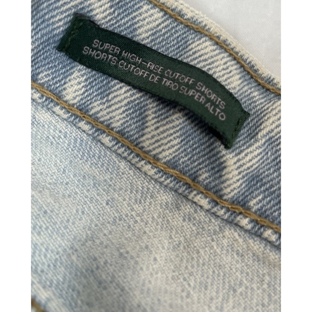 NEW Wild Fable Denim Shorts High Rise Woman's 8 Cut Off Light‎ Wash Distressed - Picture 4 of 14